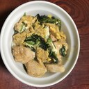 簡単でヘルシーなほうれん草入り鳥胸肉の親子丼